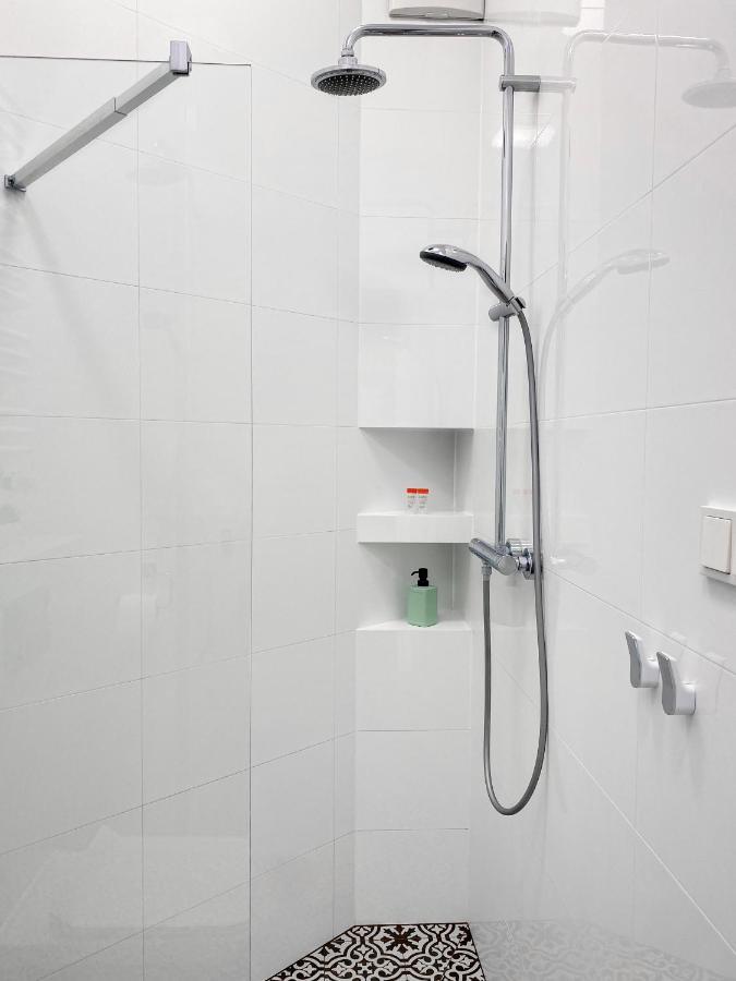 Beautiful Studio For Couples With Air Conditioning - Old Town & Main Station Krakkó Kültér fotó